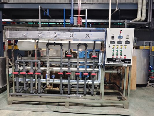 قیمت خوب 1200 تن / ماه خروجی 8-12μm ضخامت فیلم 6500mm حداکثر طول پروفایل خط تولید آنودیز برای درمان سطح آلومینیوم آنلاین